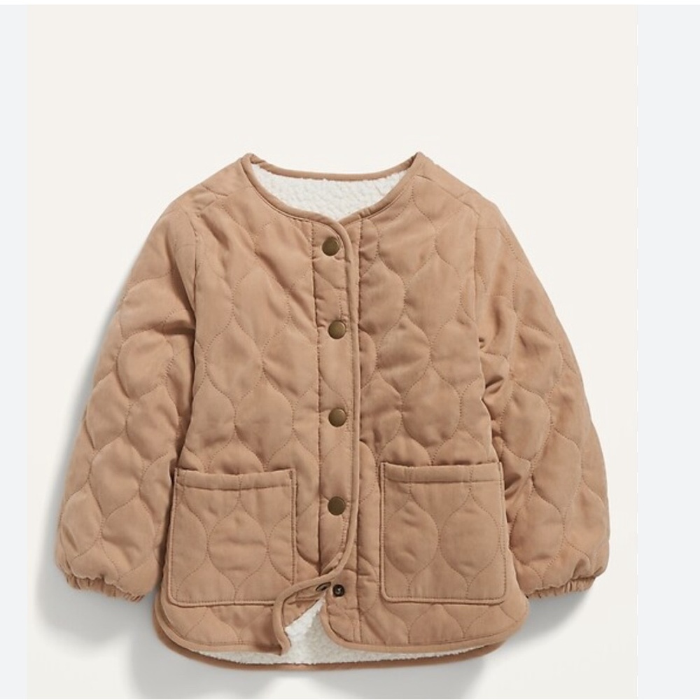 Old Navy - Reversible Quilted/Sherpa Hooded Liner Jacket for Girls (12-1…